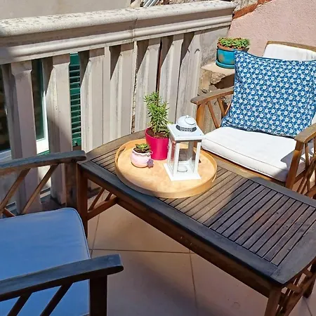 Jerry & Oli'S Apartments Sibenik Exterior photo