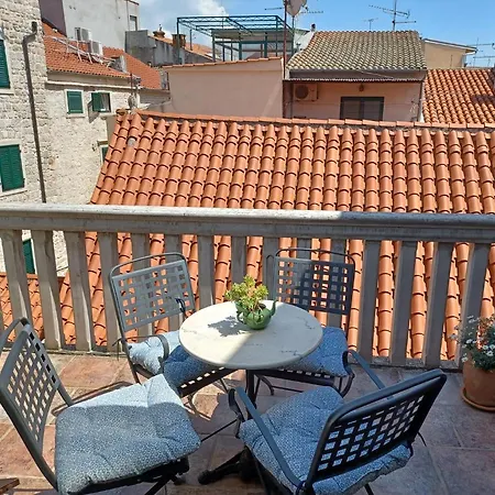 Jerry & Oli'S Apartments Sibenik Exterior photo