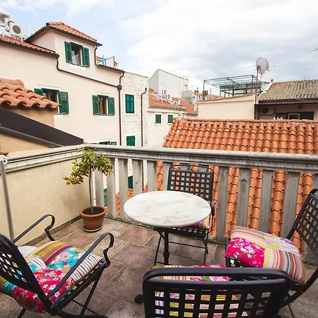 Jerry & Oli'S Apartments Sibenik Exterior photo